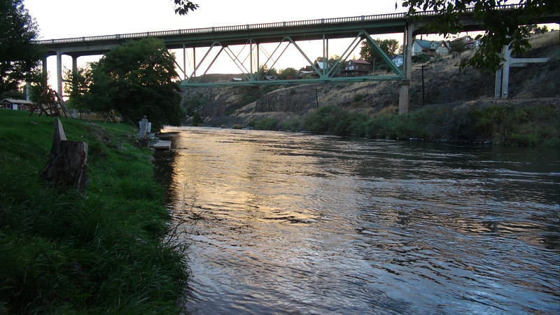 MotoQuest Trail of Lewis and Clark | Deschutes River 